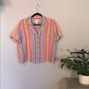 Mid rise button down top